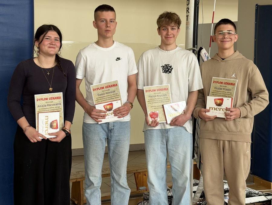 Brawa! Uczniowie skutecznie reanimowali człowieka