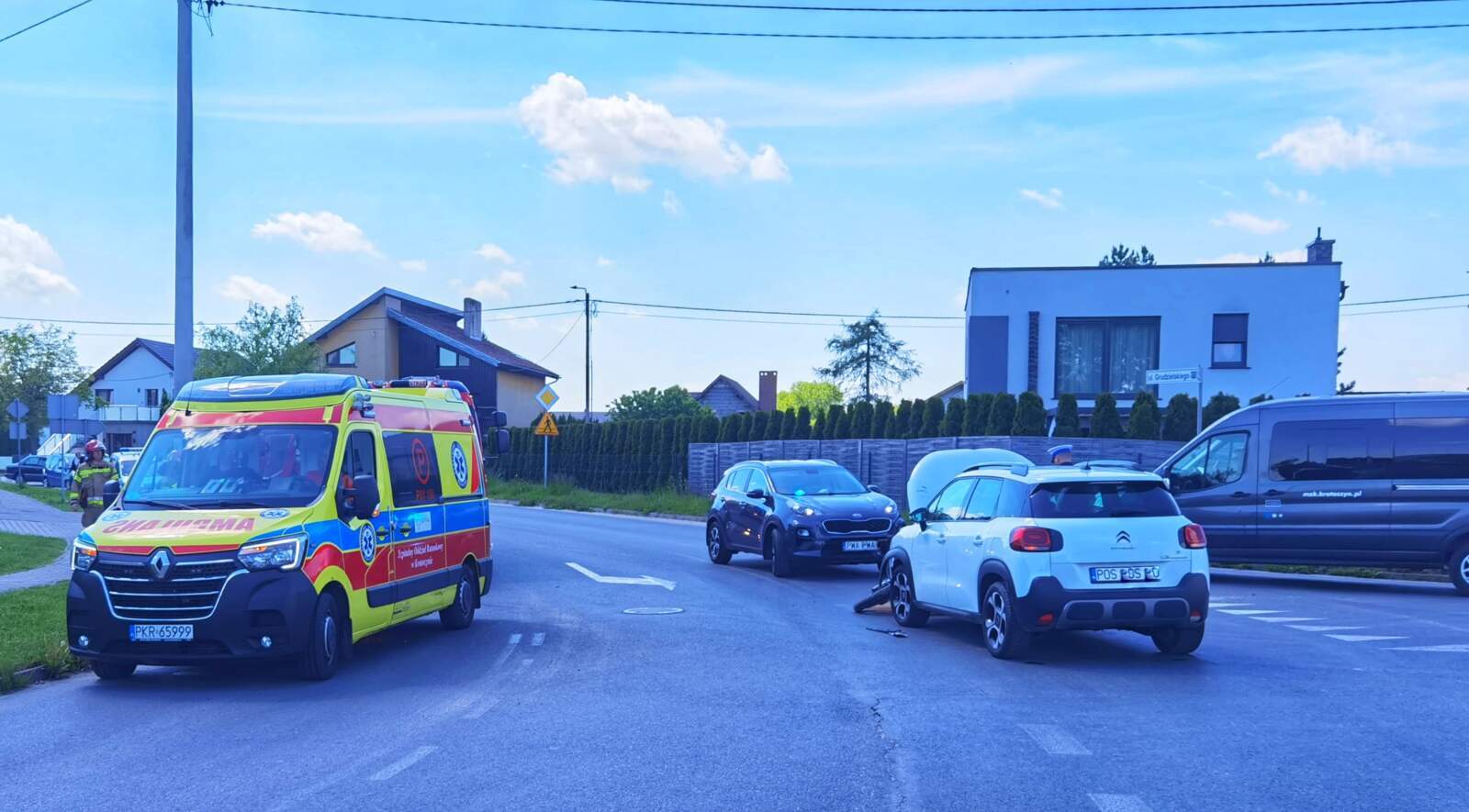 12-latek na jednośladzie wjechał w samochód (ZDJĘCIA)