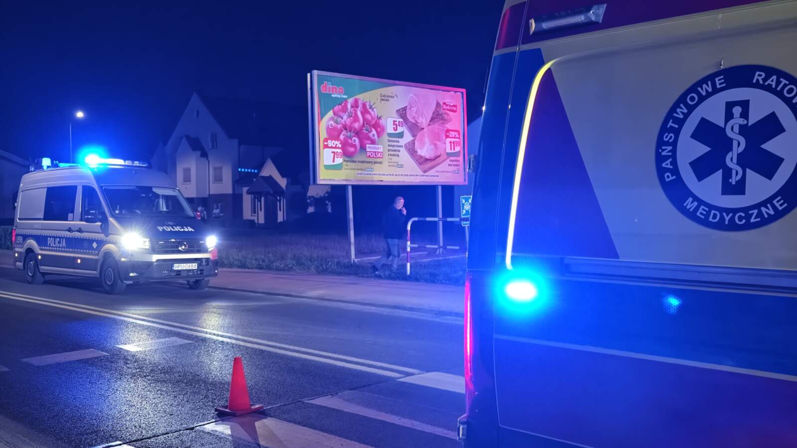Młoda kierująca wiozła ich BMW na imprezę. Wypadek z motocyklem (ZDJĘCIA)
