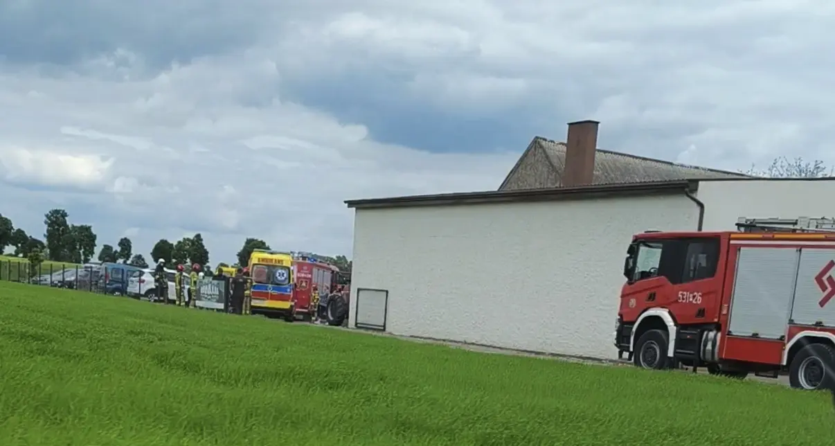 Wózek widłowy przygniótł mężczyznę