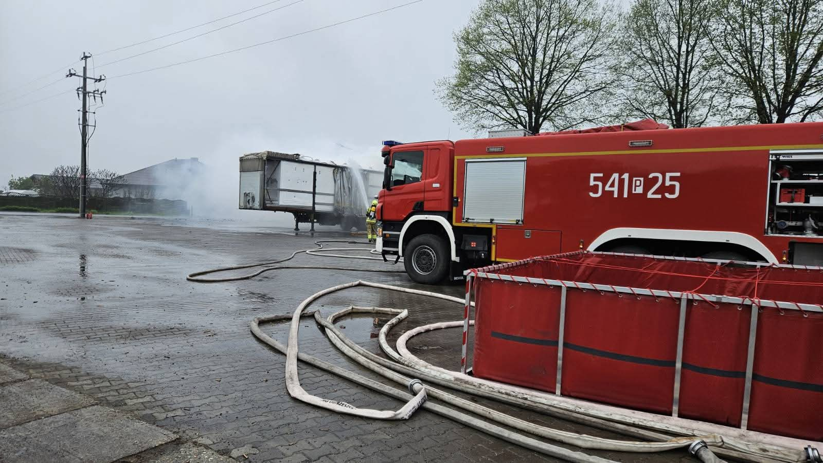 Płonie magazyn energii. Ekologia w praktyce (ZDJĘCIA)