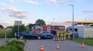 Umył Mercedesa i uszkodził lśniące BMW (ZDJĘCIA) 1000156667