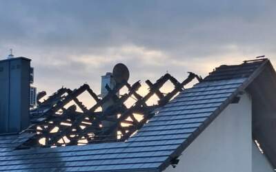 Spłonął stosunkowo nowy dom (ZDJĘCIA)