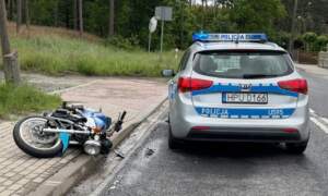 To znowu ten sam motocykl! Ucieczka do lasu i kolejne poszukiwania kierowcy 1000158556