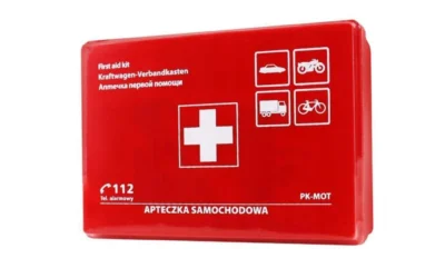 PANIKA Z APTECZKAMI! Kierowcy ruszyli do sklepów, spekulanci zacierają ręce. Ministerstwo reaguje