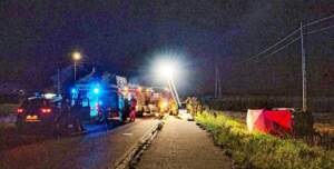 Nie żyje mężczyzna. Wjechał w przyczepę rolniczą (ZDJĘCIA) 1000169295