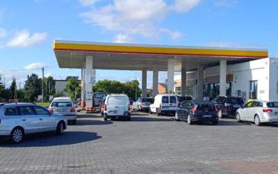 Kierowcy znowu szturmują stacje paliw. Brakuje już diesla