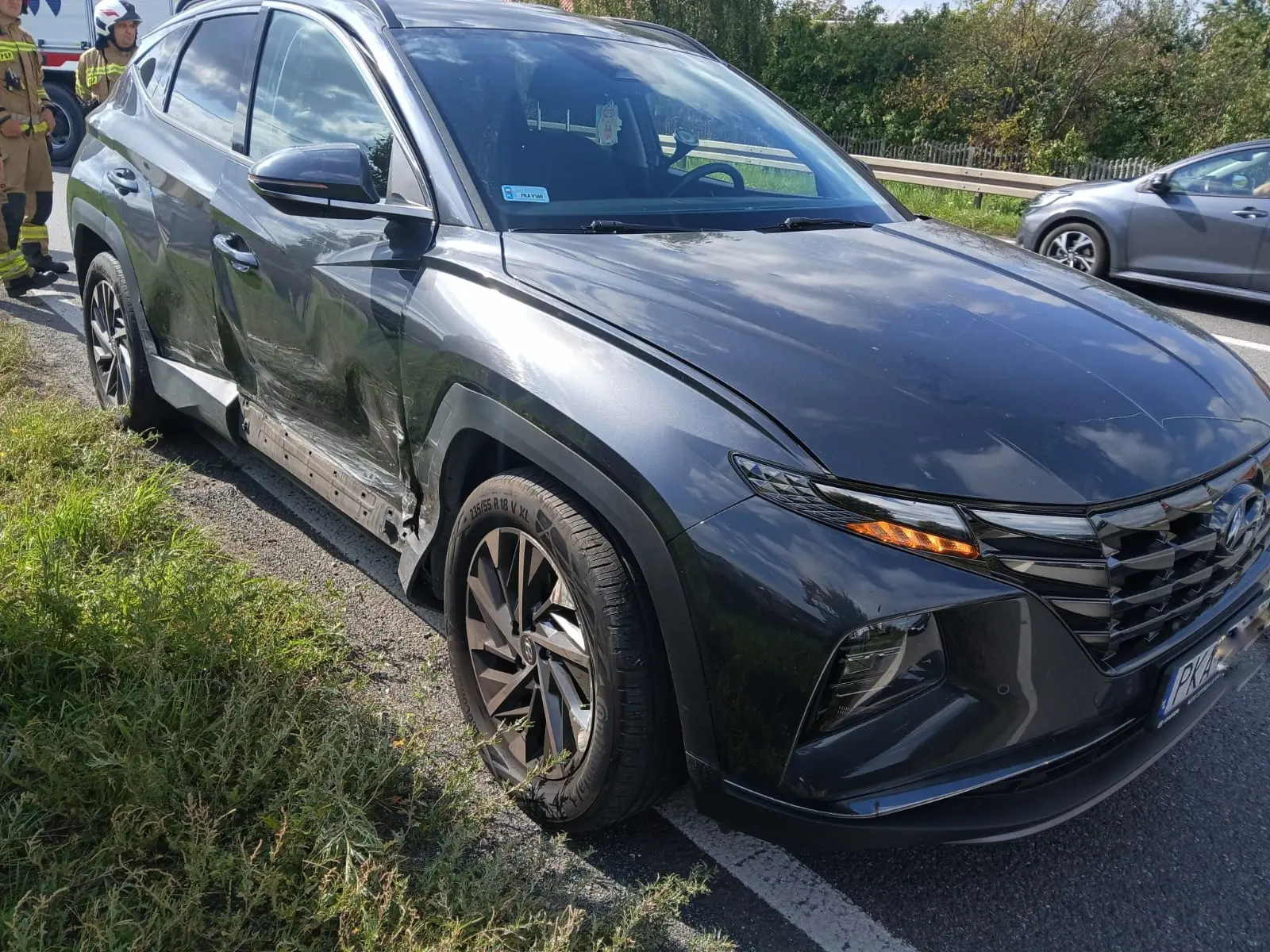Zderzenie Hyundai i Volkswagena w Ociążu (ZDJĘCIA)