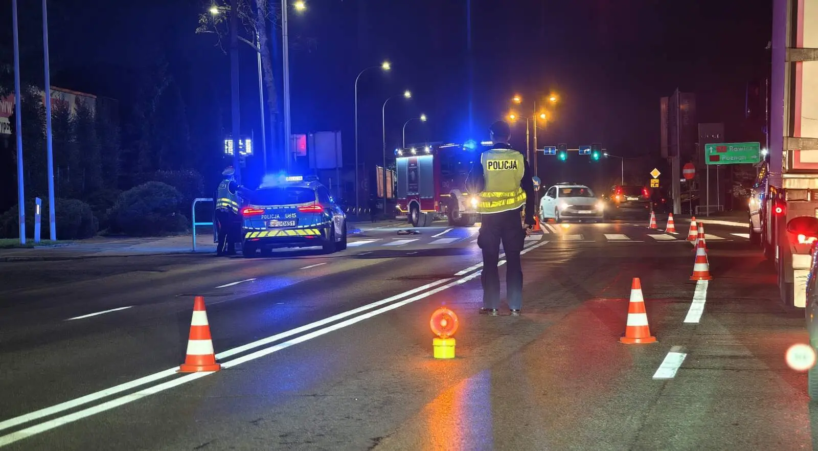Poważne potrącenie na Krotoszyńskiej (ZDJĘCIA)