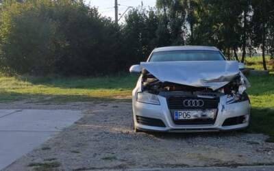 Zderzyli się przed przejazdem kolejowym