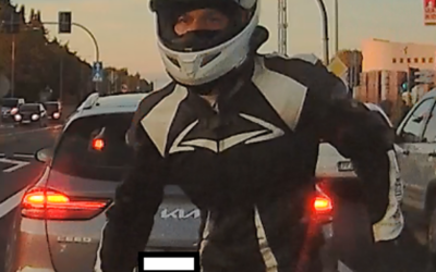 Agresywni motocykliści zaatakowali. Rozpoznajesz ich? (ZDJĘCIA)