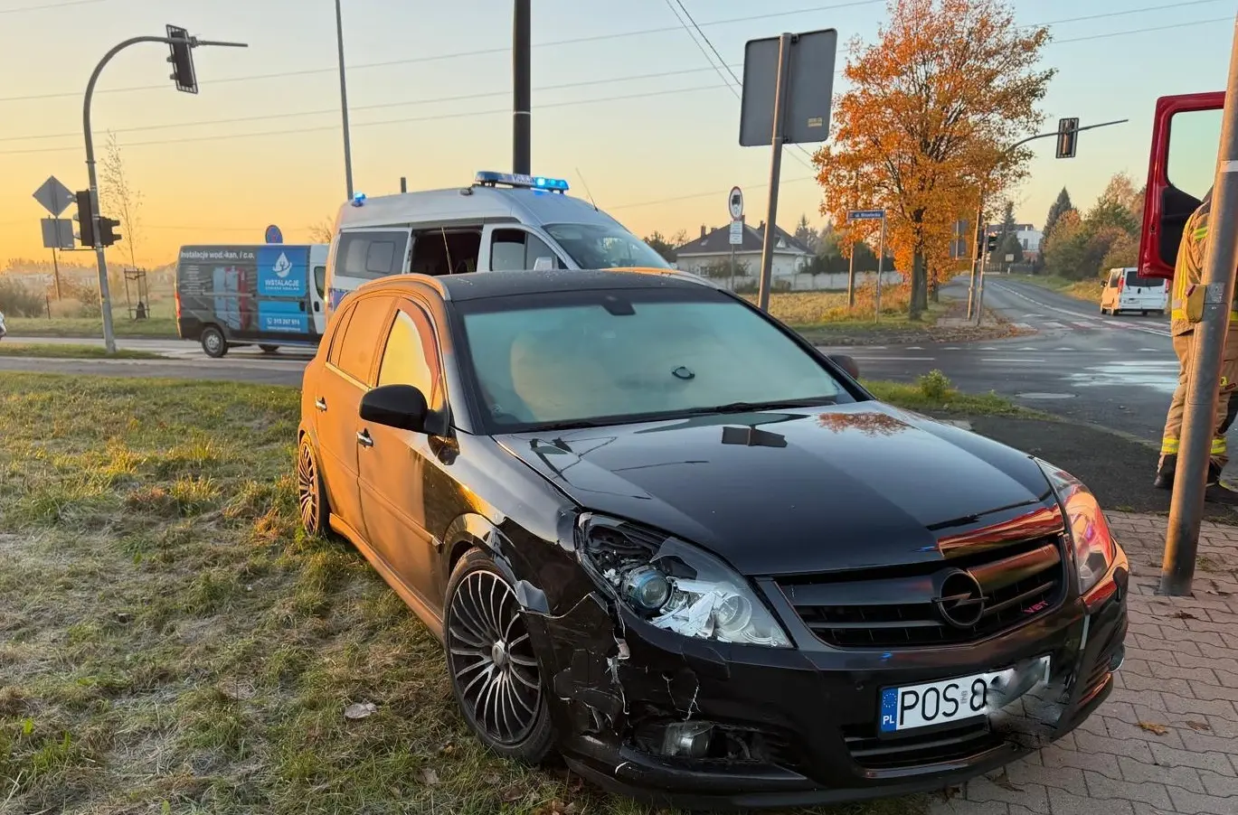 Zderzenie Opla i Renault na Strzeleckiej i Kamiennej