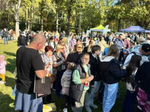 Tłumy Ostrowian na Święcie Drzewa FB_IMG_1792342430185
