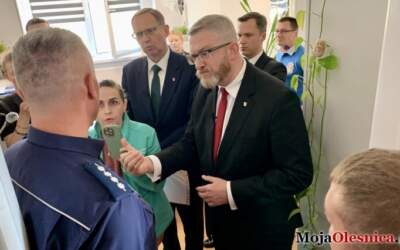 Grzegorz Braun z sześcioma zarzutami. Chodzi m.in. o interwencję w sąsiednim szpitalu