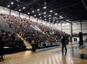 1200 pracowników szkół przeszło szkolenie w hali Arena hala-bezpieczenstwo01