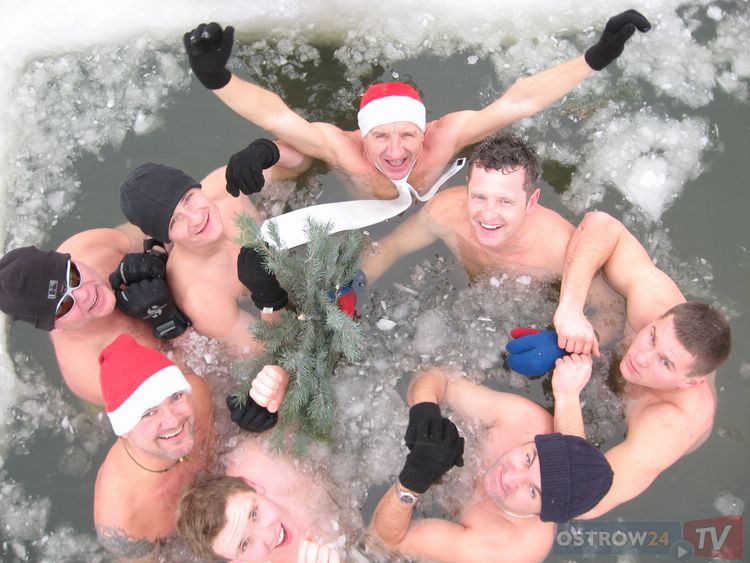 Kąpiel morsów – 25 grudnia 2010