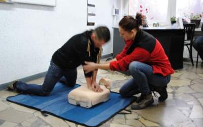 Pierwsza pomoc wraca do szkół