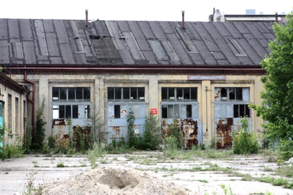 Rozbiórka budynków powojskowych