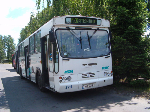 Kierowca autobusu z prawie 4 promilami!