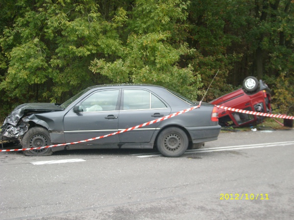 3 osoby w szpitalu. Wypadek w Sośniach