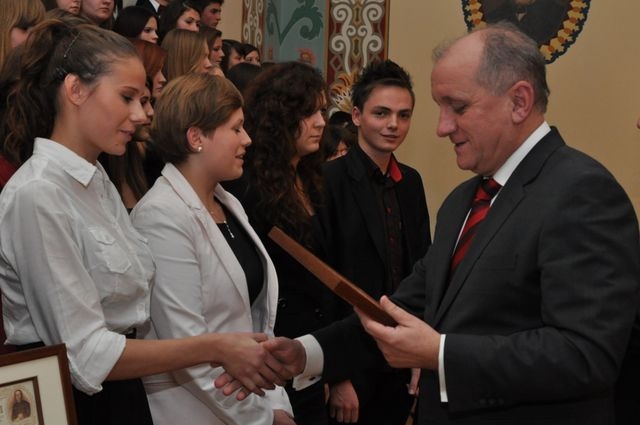 Przyznano stypendia starosty