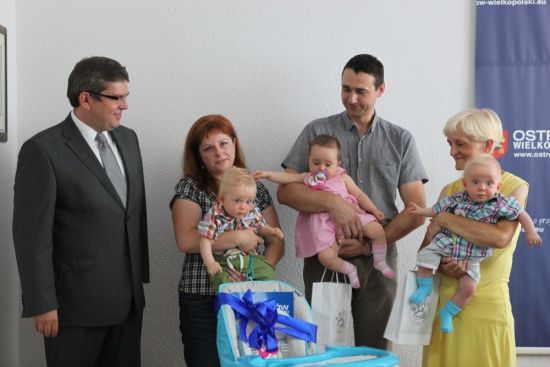 Prezent dla trojaczków